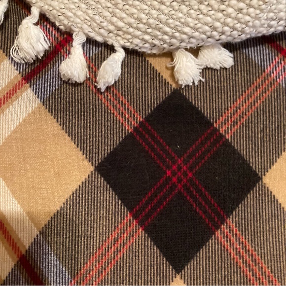 Robert Louis plaid tunic dress with attached but removable scarf - Picture 5 of 5